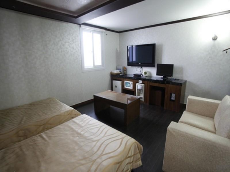 Diamond Hotel Suwon Esterno foto